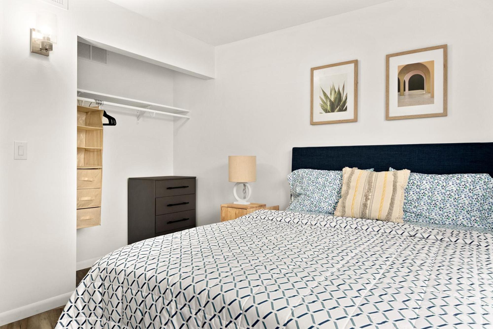 The Concord Place Peoria Room photo